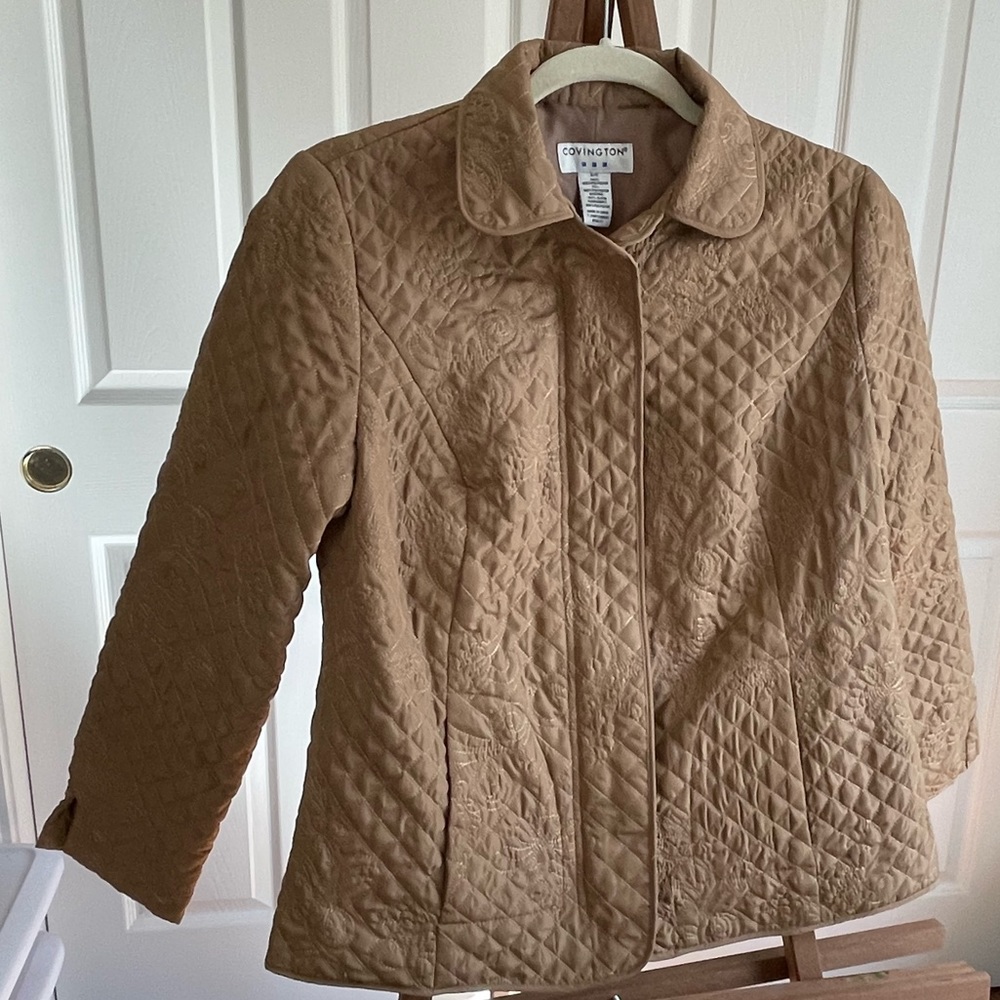 Brown lightweight quilted jacket.  Covington brand. Great condition, barely worn